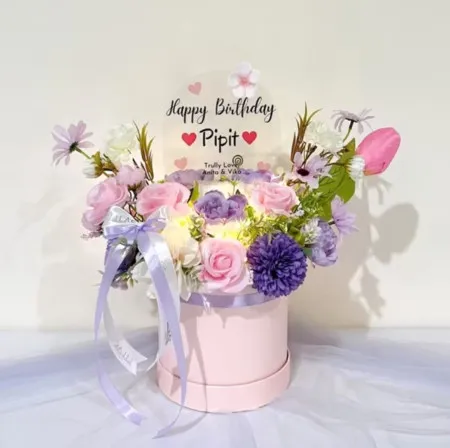 Bloom Box Akrilik Ucapan Ulang Tahun Mustikajaya